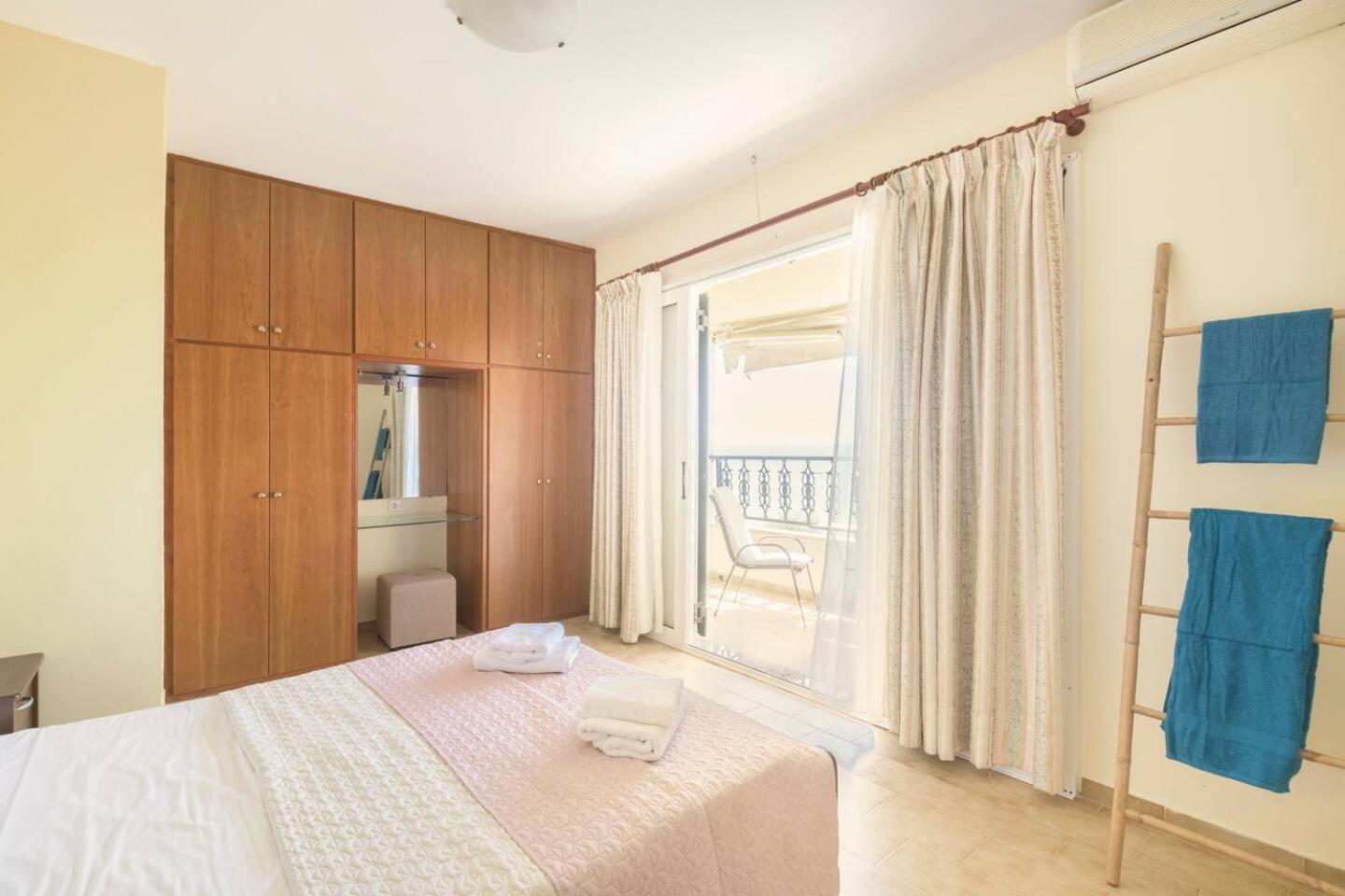 Seaview Family Morphou 38 New Era In Holidays Apartment *