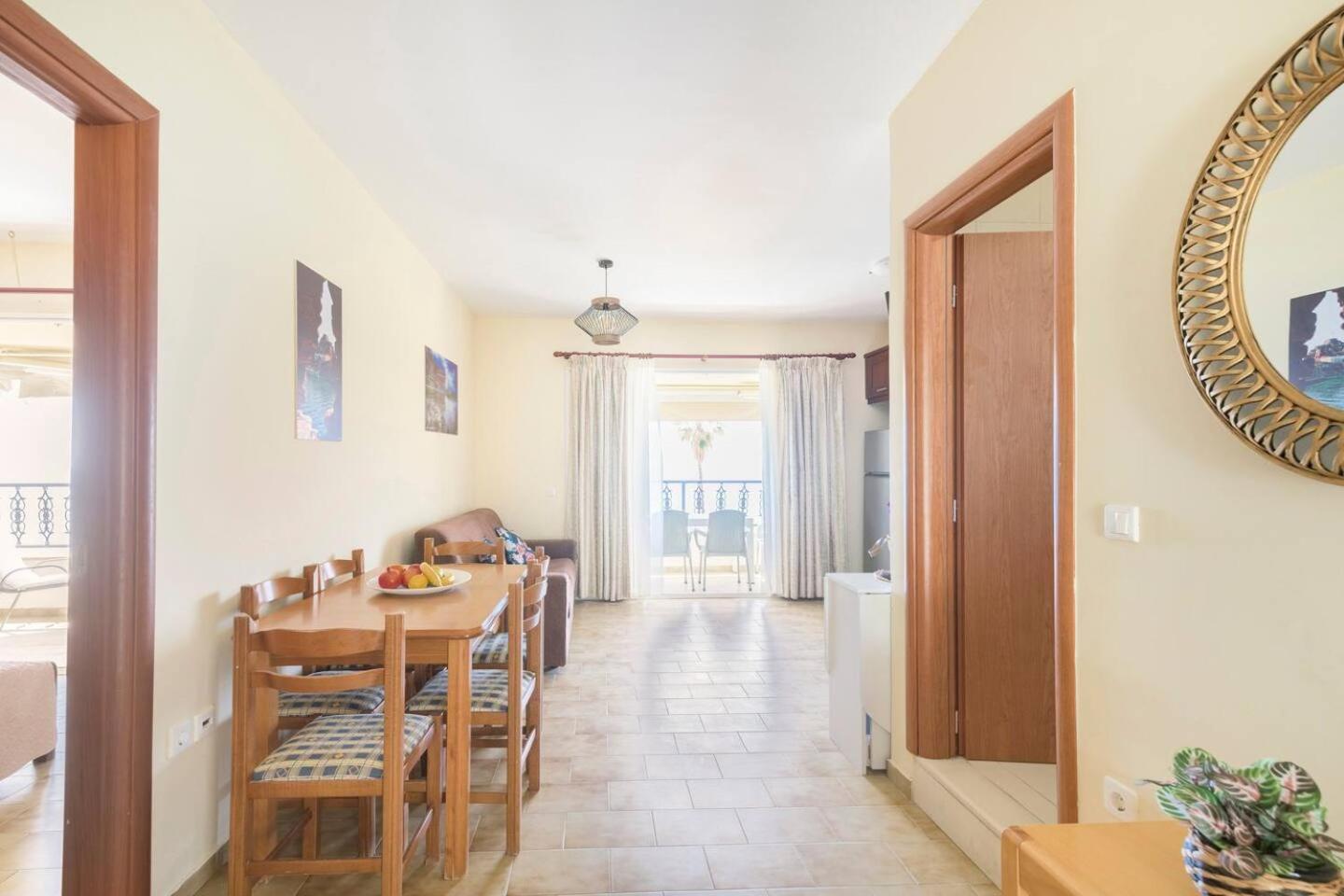 Apartment Seaview Family Morphou 38 New Era In Holidays